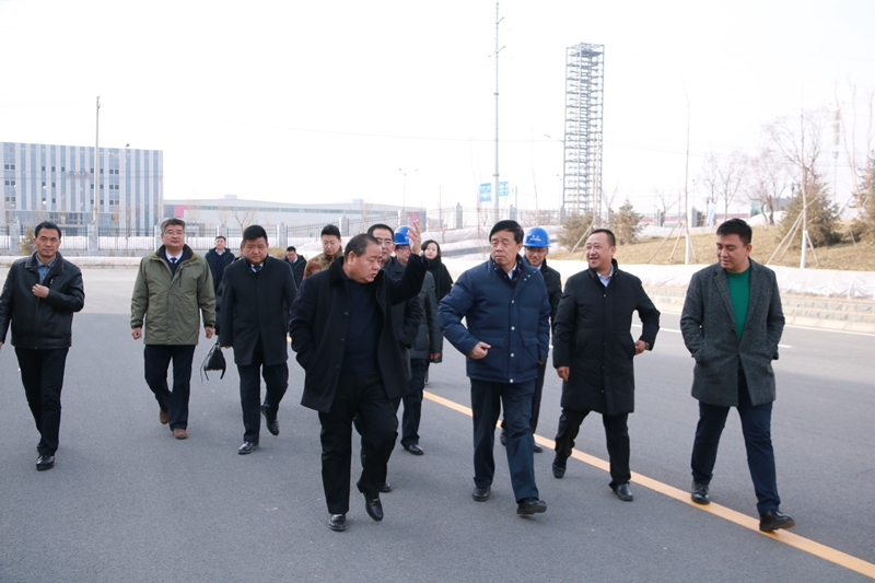 兰州市委常委、统战部部长咸大明一行参观考察宝运莱集团新区项目